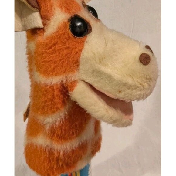 Animal Fair Hand Puppet Giraffe Plush Faux Fur Stuffed Toy Kitschy Odd Vintage - Picture 12 of 16